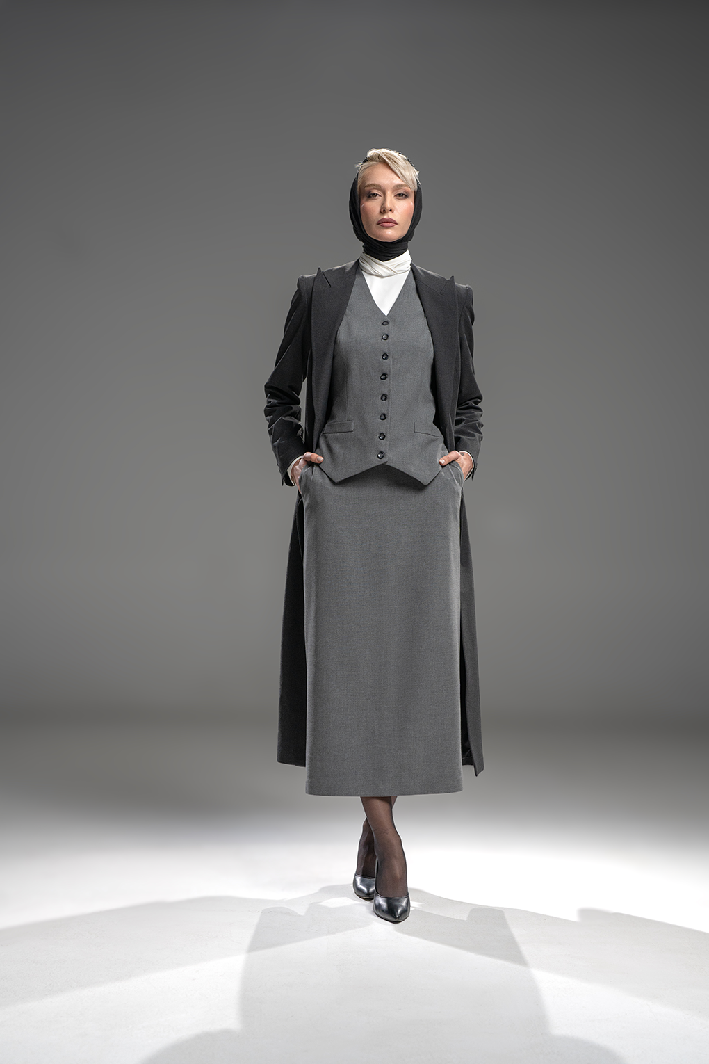 شکوه در سادگی، اقتدار در استایل